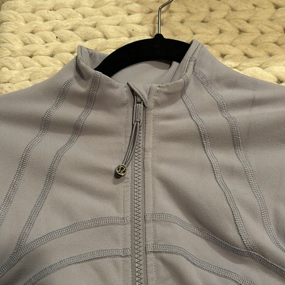 Lululemon Define Jacket - Picture 4 of 6